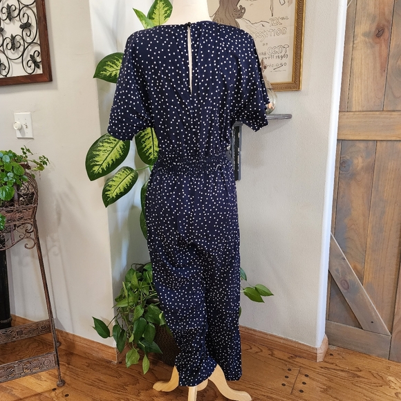 NWOT Lioness Dark Blue Navy Runched Waist Wide 3/4 Leg Jumpsuit - Picture 3 of 5